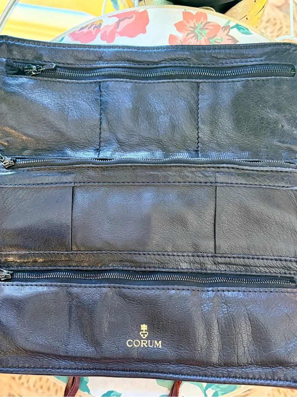 Corum trifold roll